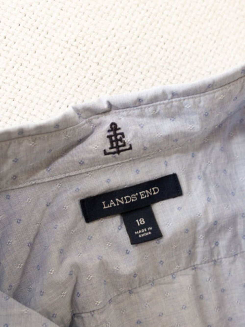 Lands End Button Up Shirt Size 18 Blue Cotton Long Sleeve Classic Workwear - Picture 2 of 12